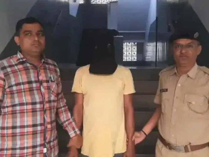 A youth was stabbed to death by a paddle