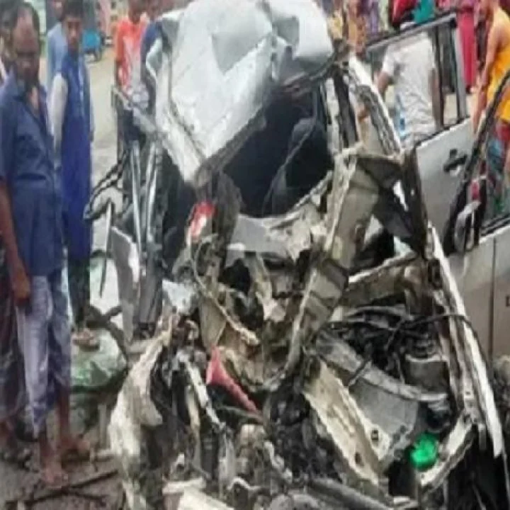 Bikaner Horrific Road Accident  - સવાર સવારે ભીષણ માર્ગ અકસ્માત, પરિવારના 5 લોકોને કાળ ભરખ્યો