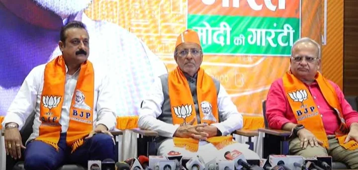 Lok Sabha Election 2024 Gujarat Congress Ex President Arjun Modhwadia Joins Bjp