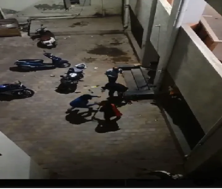 Five Foreign Students Attacked At Gujarat University 