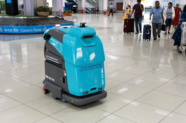 An intelligent robot