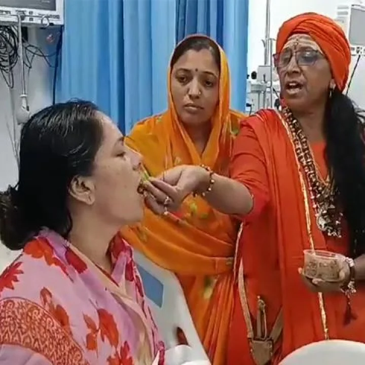 રૂપાલા સામેની લડાઈમાં અન્ન ત્યાગ કરનારા પદ્મિનીબા વાળાએ 16 દિવસે પારણાં કર્યા