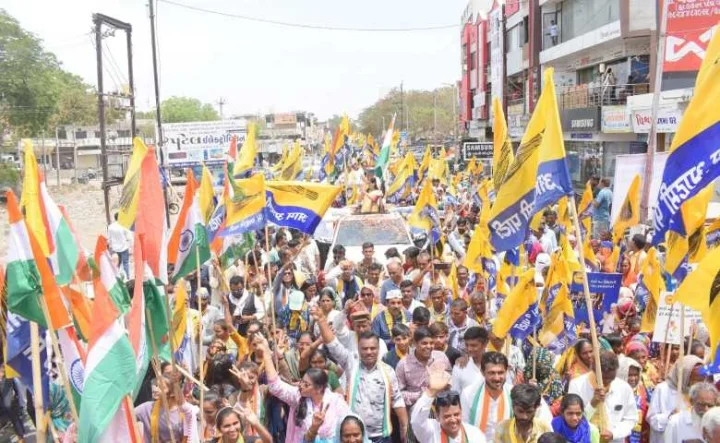 Sunita Kejriwal Holds Grand Roadshow In Botad