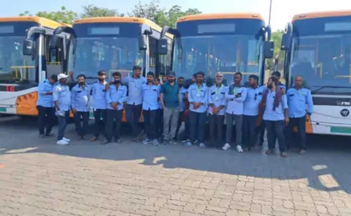 Citybus drivers went on strike in Rajkot due to non-payment of salaries on time