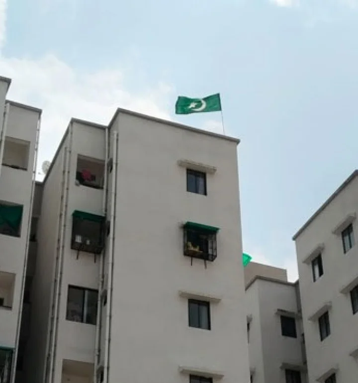 An Arabic flag was installed on the roof of a flat in Vadodara