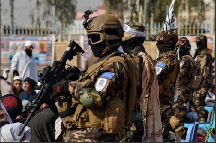 Mobile smartphones banned in Afghanistan