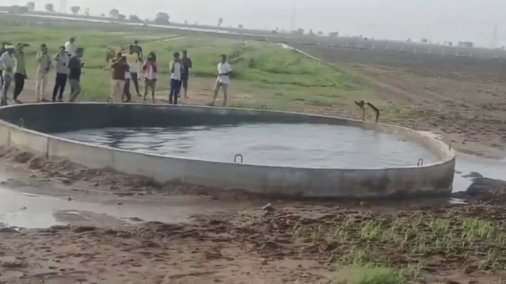 Video - મોરબીમાં 'ડાન્સિંગ વોટર': કૂવામાંથી દરિયાઈ મોજાંની જેમ ઊછળતાં પાણીએ લોકોમાં જગાડ્યું કુતૂહલ, જાણો શુ કહે છે વૈજ્ઞાનિક ?
