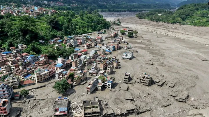 nepal flood photos