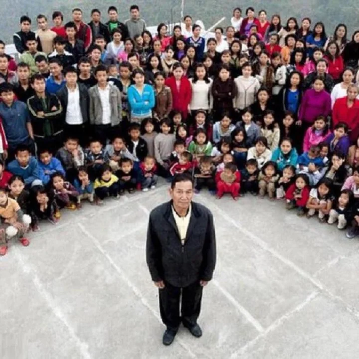 Ziona Chana family