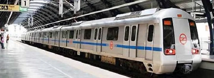 Delhi Jhandewalan Metro station