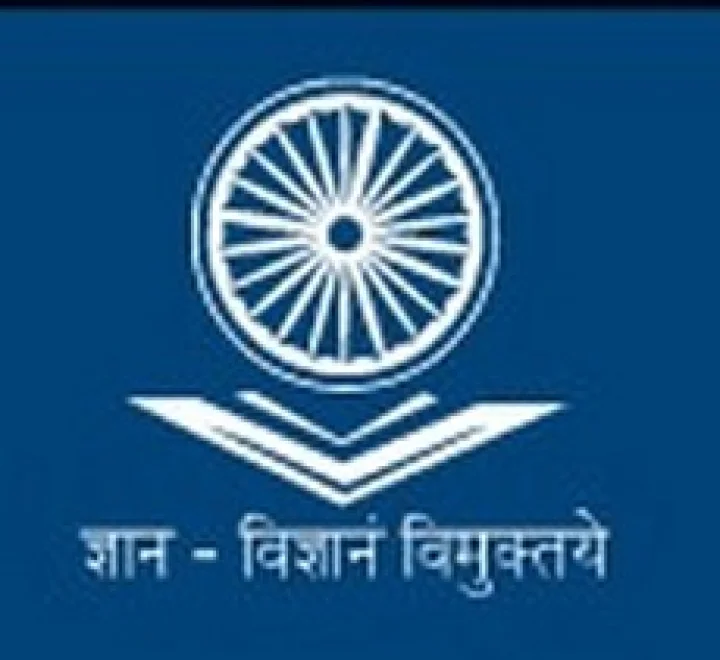 देश की सभी यूनिवर्सिटीज में सेमेस्टर पद्धति