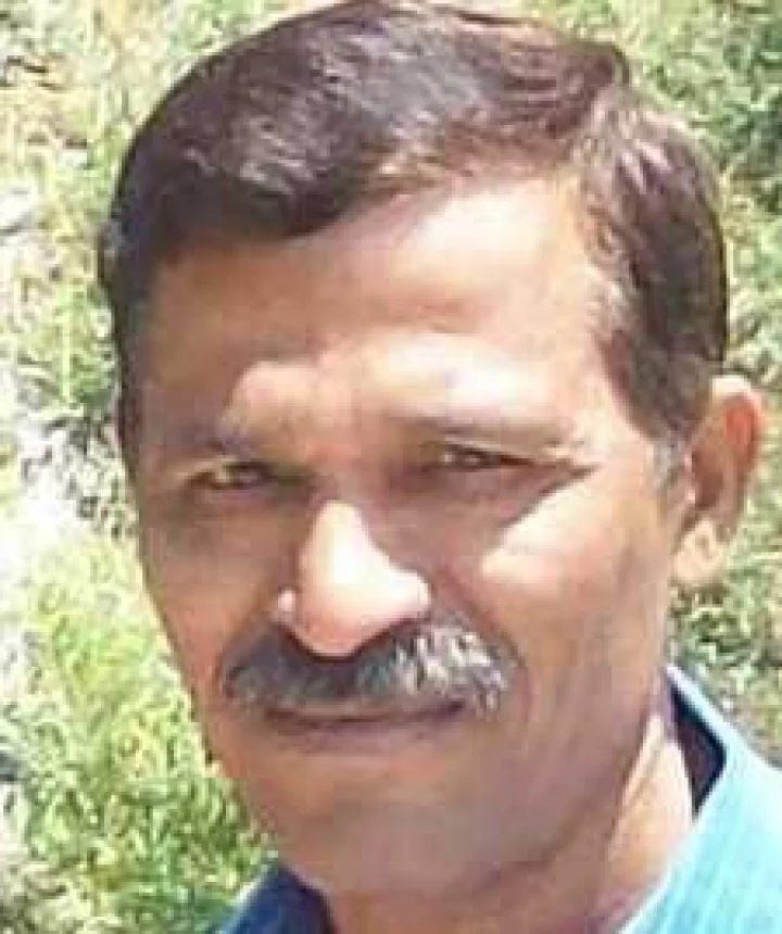 स्मृति शेष : दिनेश जोशी - खिलखिलाती स्मृतियां