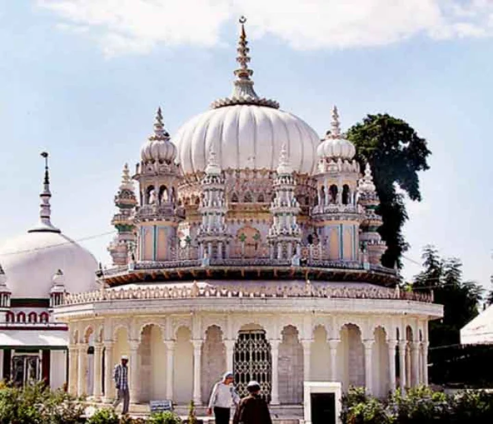 तकलीफ दूर करने की, कर्ज अदायगी की दुआ