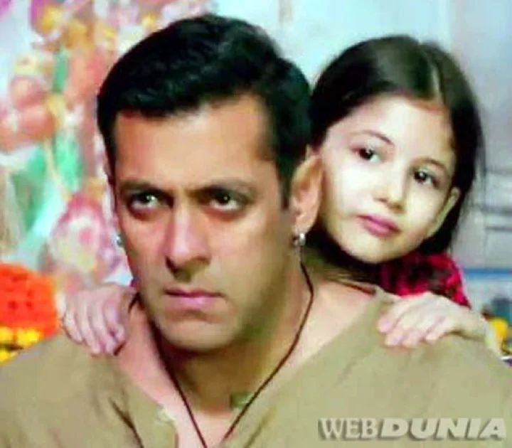 bajrangi bahijaan salmaan khan nawazuddin siddiqui kareena kapoor kabir khan harshali malhotra बजरंगी भाईजान सलमान खान नवाजुद्दीन सिद्दकी करीना कपूर कबीर खान हर्षाली मल्होत्रा