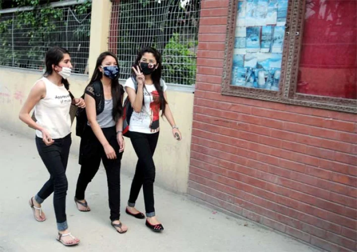 भूकंप के दो महीने बाद कैसी है नेपाल की तस्वीर