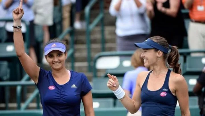 सिडनी इंटरनेशनल : सेमीफाइनल में सानिया-हिंगिस