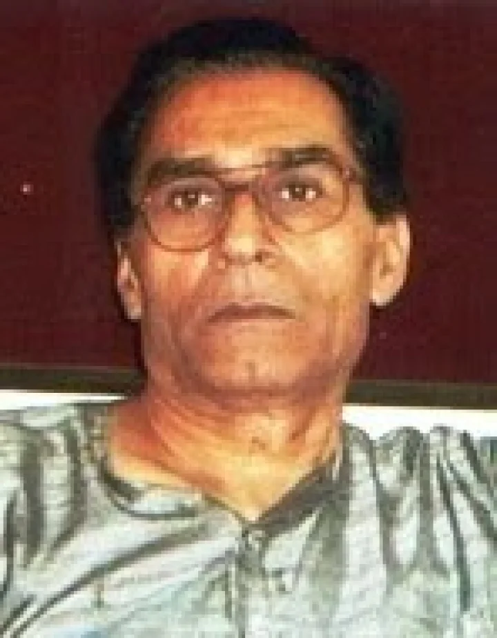 प्रेमशंकर रघुवंशी