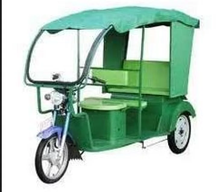 मजदूर से ई-रिक्शा मालिक बना रोहित