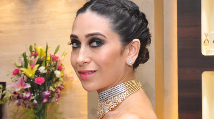 Karisma Kapoor hid the matter of being Kovid positive? There is an open difference in the conversation between Kareena-Kajol!