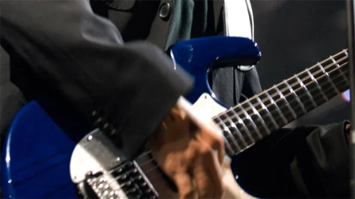 Malaysia Nambi singer