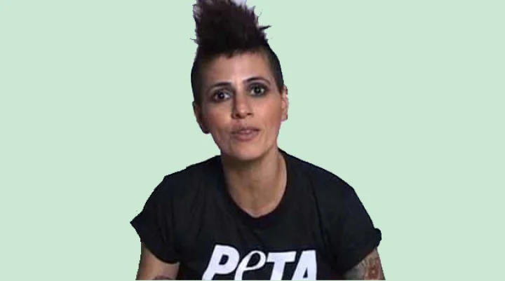 सलमान खान को कहा बंदर जैसा इंसान