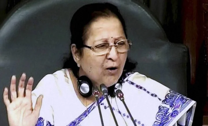 शिवसेना सांसद पर स्वत: कार्रवाई नहीं : सुमित्रा महाजन