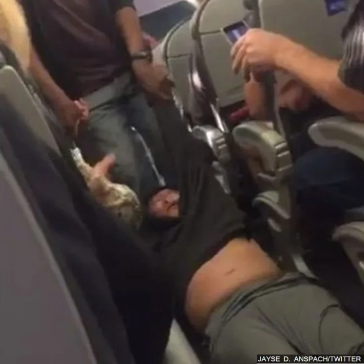 american uniteT airlines