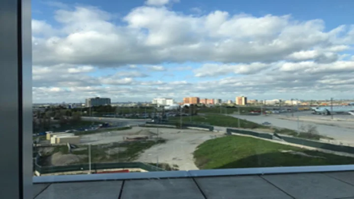 तुम चलत सहमित संस्फुरत