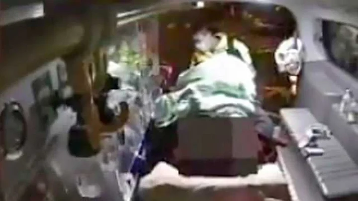 उत्तेजना में पति का वीर्यकोष ही खा गई पत्नी