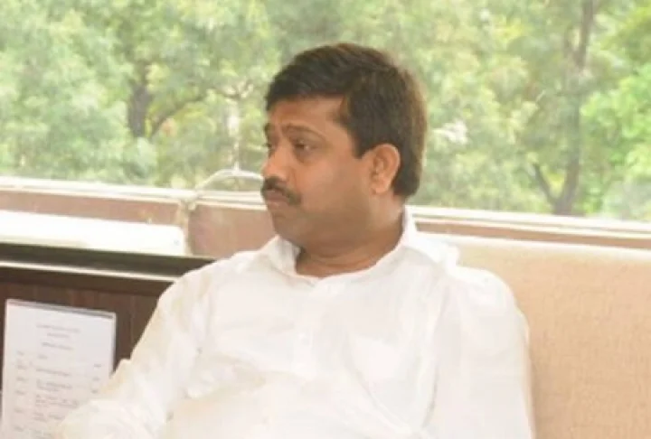 Yogi minister