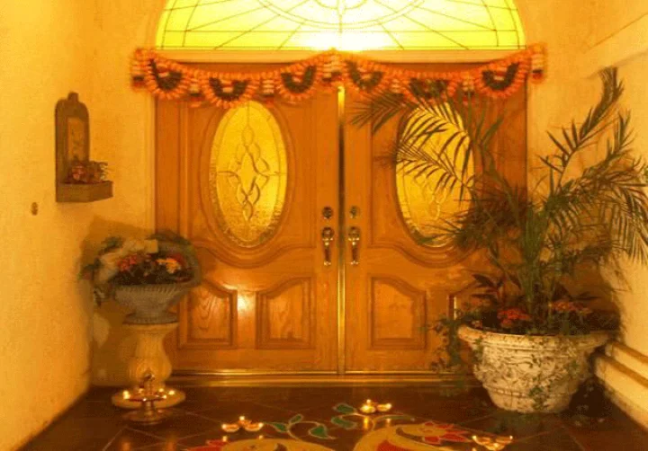 नए घर में प्रवेश करने से पहले जान लें ये 20 जरूरी बातें