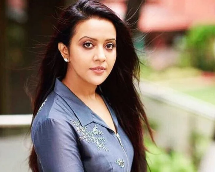 Amrita Fadnavis