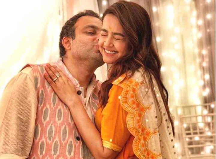 Surveen Chawla is Pregnant 