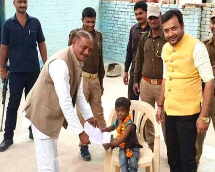 5 years old MLA
