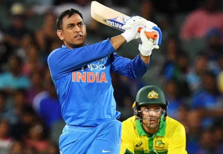 Mahendra Singh Dhoni