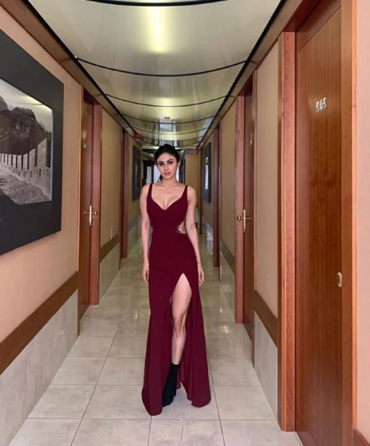 mouni Roy