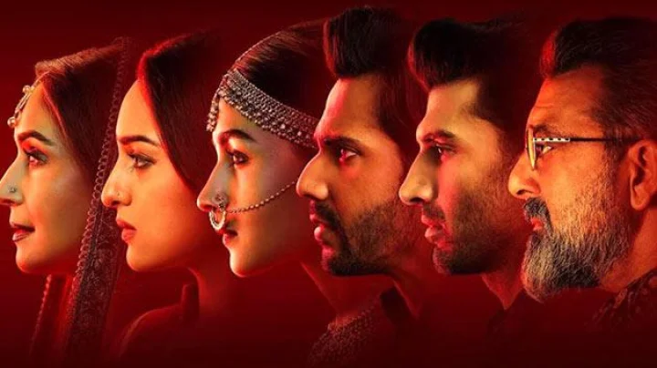 कलंक : स्ट्रॉंग क्लाइमॅक्स आणि स्टार्सची जोरदार कॅमेस्ट्री, पण चित्रपटाच्या लांबीने केलं निराश