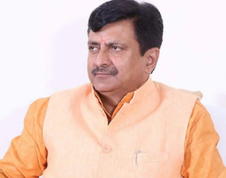 MP Ganesh Singh