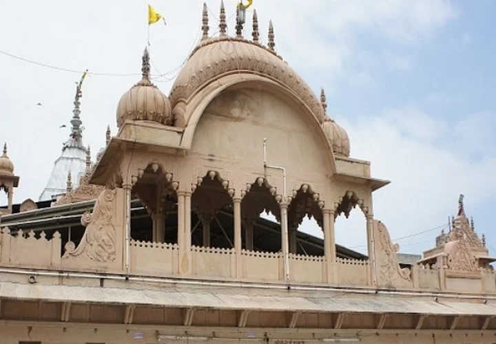 radha rani mandir