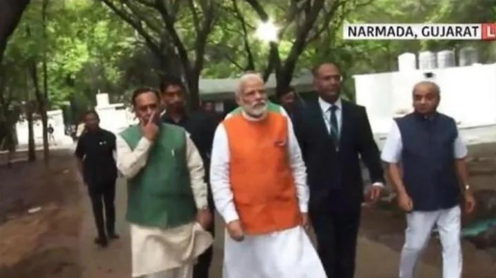 नरेंद्र मोदी वाढदिवस : देवेंद्र फडणवीस आणि महाराष्ट्र भाजप या विधानसभा निवडणुकांमध्ये मोदींवर किती अवलंबून?
