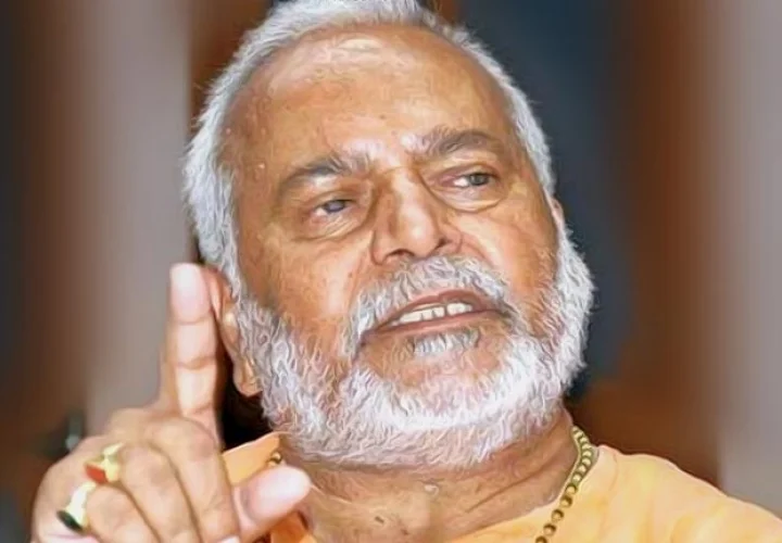 Swami Chinmayanand