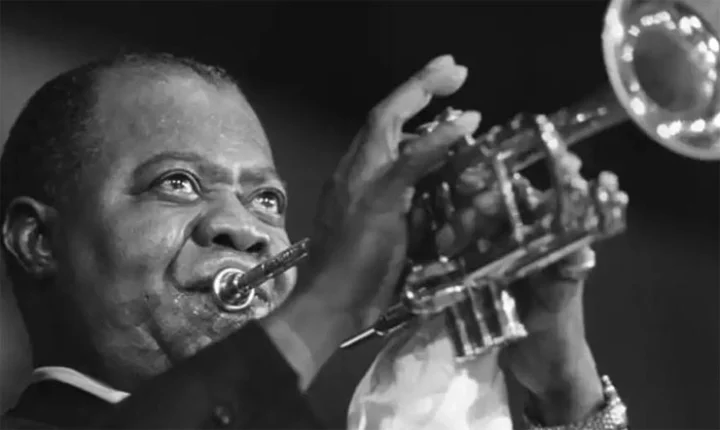 louis Armstrong लुई आर्म्सट्रांग