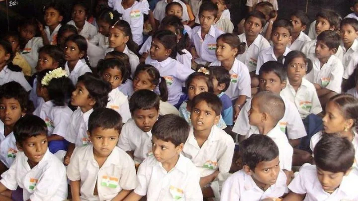 आठवीपर्यंत सरसकट पास करण्याचा आदेश मागे, 'हे' आहेत नियम