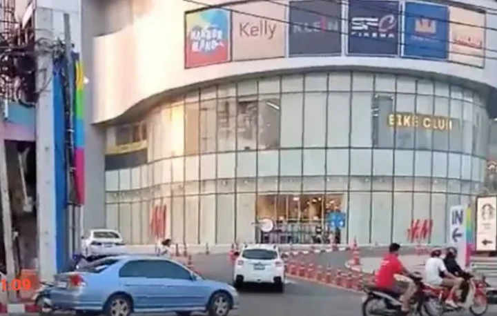 Small shopping malls are closing rapidly in India