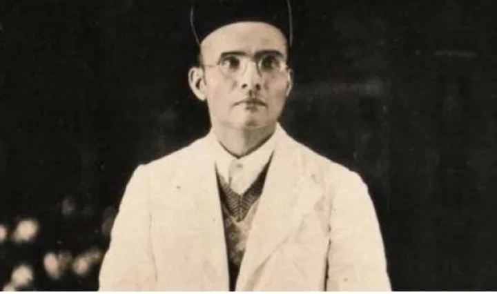 Vinayak damodar sawarkar