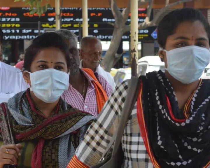 India suspends all tourist visas from 13 March to 15 April