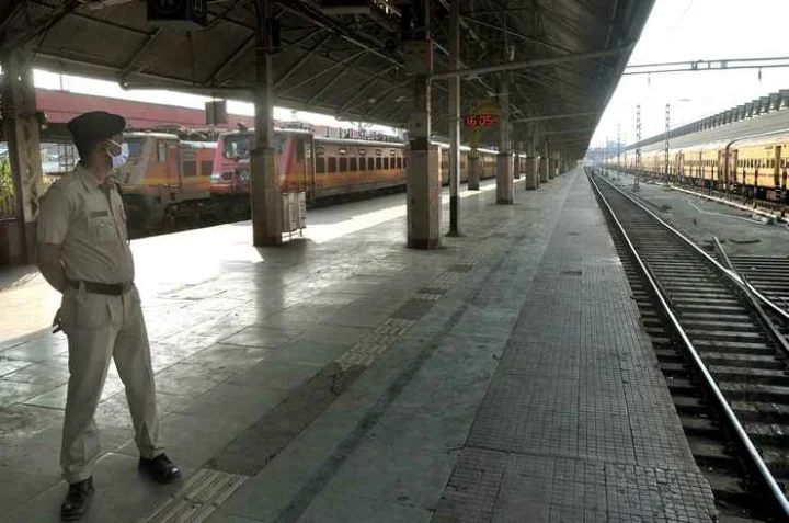 Platform ticket