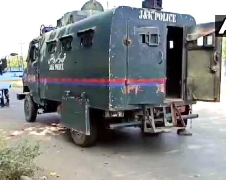 Terrorist attack Baramula Jammu kashmir 3 terrorist killed