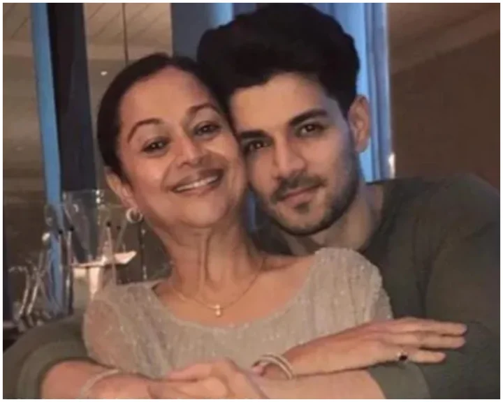 Zarina Wahab