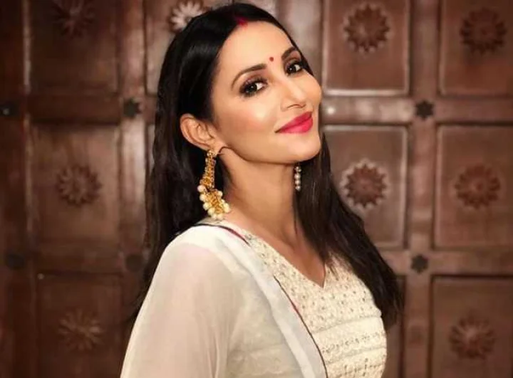 Rishina Kandhari